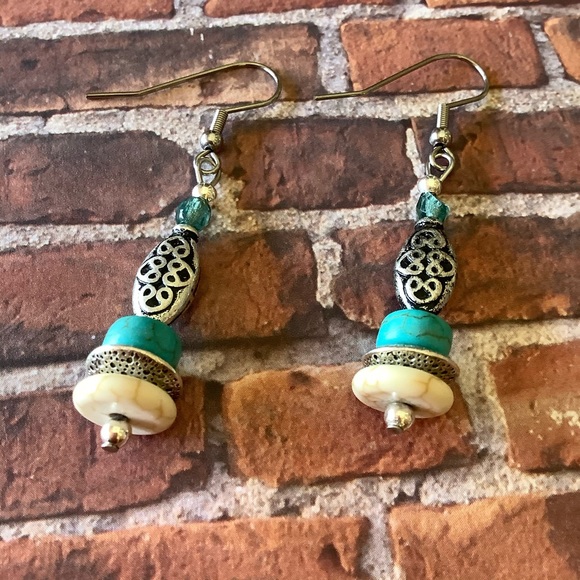 Natural Turquoise Earrings. - Picture 2 of 2